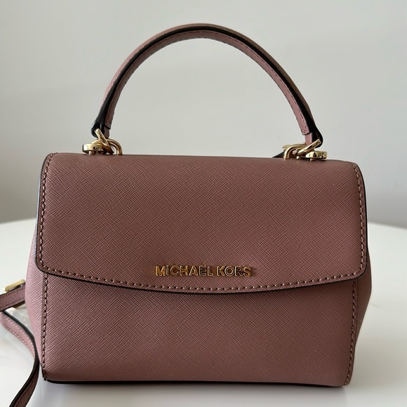 Michael Kors ‘Dusty Rose’ Small Handbag - Picture 3 of 8
